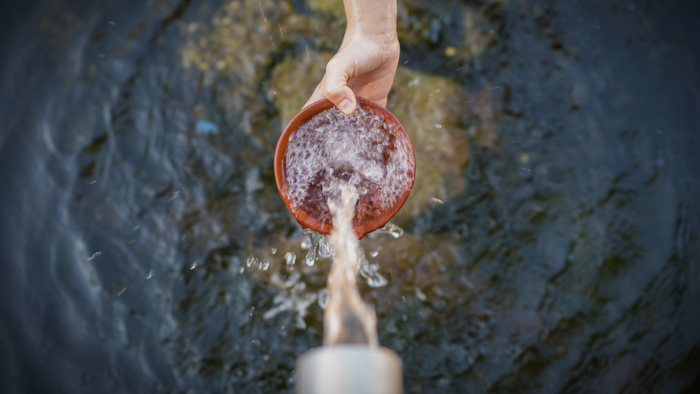 This Tiny Packet Has Helped Deliver 15 Billion Liters of Clean Water to ...