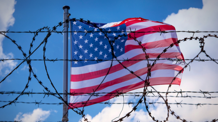 Supporting the Pro-Immigrant Rights Movement Giving Compass
