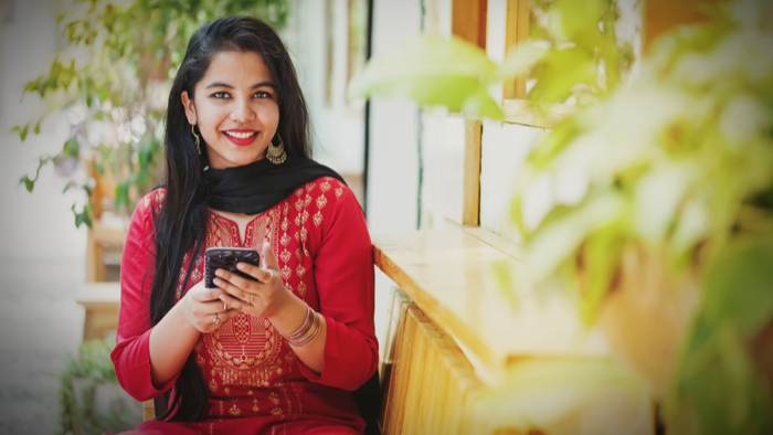 Creating Safe Spaces For Women Who Seek Financial Empowerment in India Giving Compass