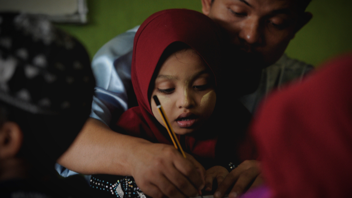 With No Access to Education, Rohingya Refugee Children Face an Uncertain Future Giving Compass