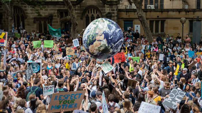 Five Years After Paris: How Countries’ Climate Policies Match Up to Their Promises Giving Compass
