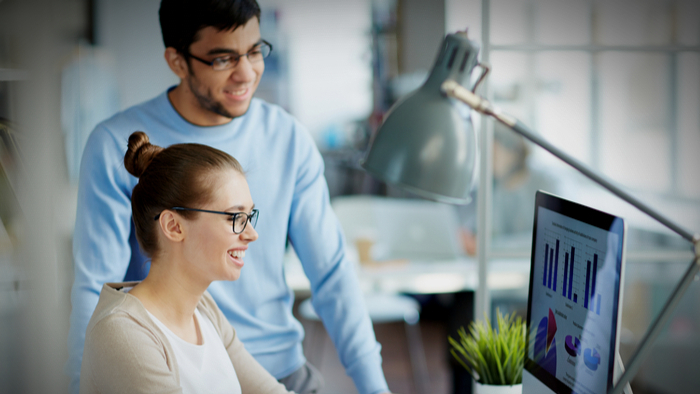 Understanding the Lack of Gender Representation in Venture Capital Giving Compass