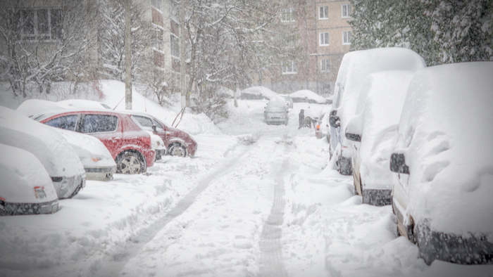 The Climate Change Implications for Extreme Snowstorms Giving Compass